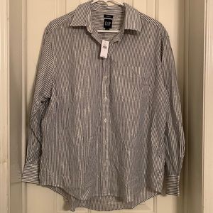 Gap Button Up Top